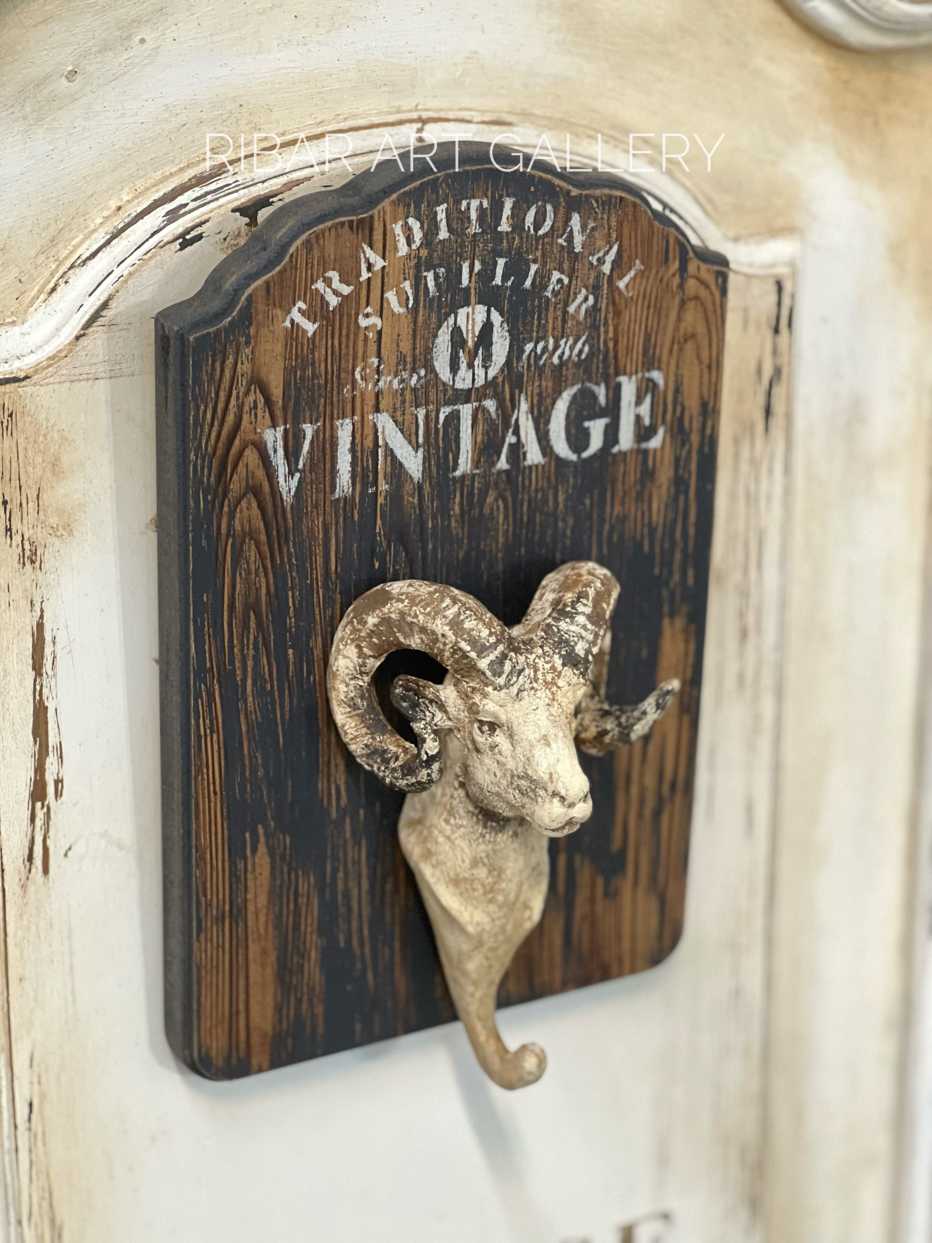 هنگر (جاکلیدی)